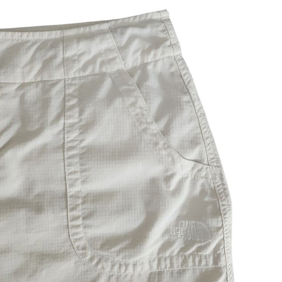 The North Face White Skort - Picture 3 of 11
